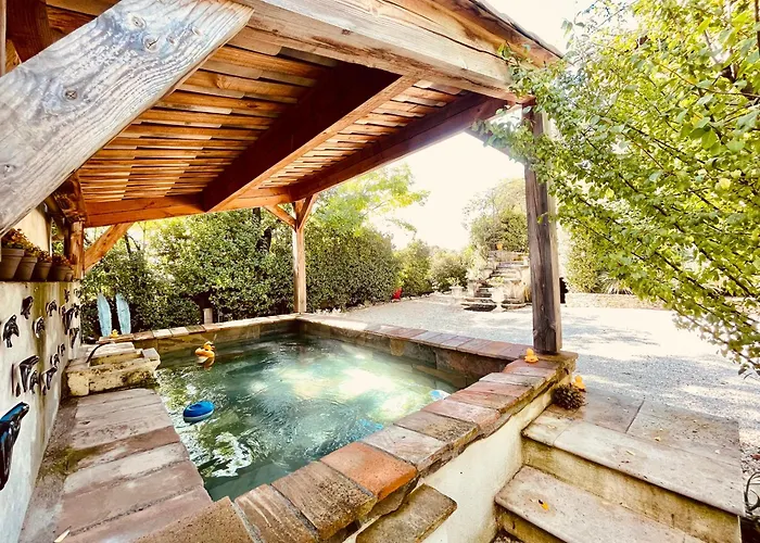 L'ecrin Nimois Νιμ