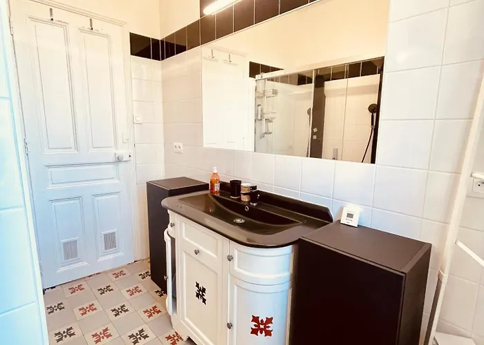 Βίλα L'ecrin Nimois *