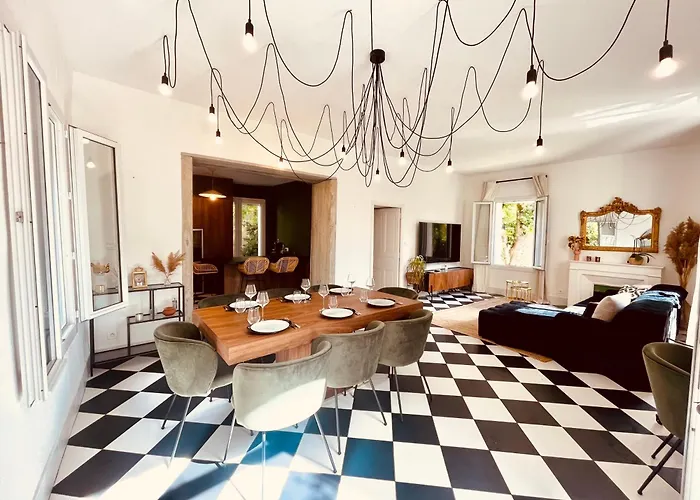 Vila L'ecrin Nimois *